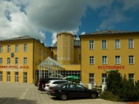 Amber Hotel Anna 3*