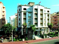 Almena Hotel 4*