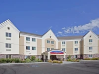 Candlewood Suites Boise - Towne Square 3*