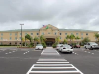 Holiday Inn Express Hotel and Suites Cocoa 2*