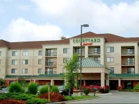 Courtyard Decatur 3*