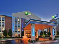 Holiday Inn Express Jonesboro 2*