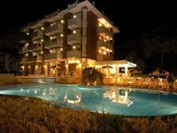 Ambassador Meuble 4*