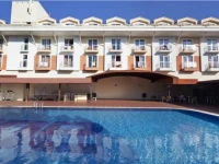 Aura Resort Hotel 3*
