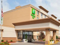 Holiday Inn Weirton 3*