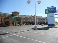 Holiday Inn Express Winnemucca 2*