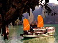 Halong Black Pearl Junks 3*