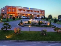 Ambassador 4*