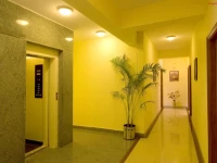 Mels Regency Hotel 3*