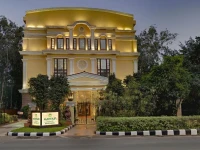 Mayfair Convention 5*