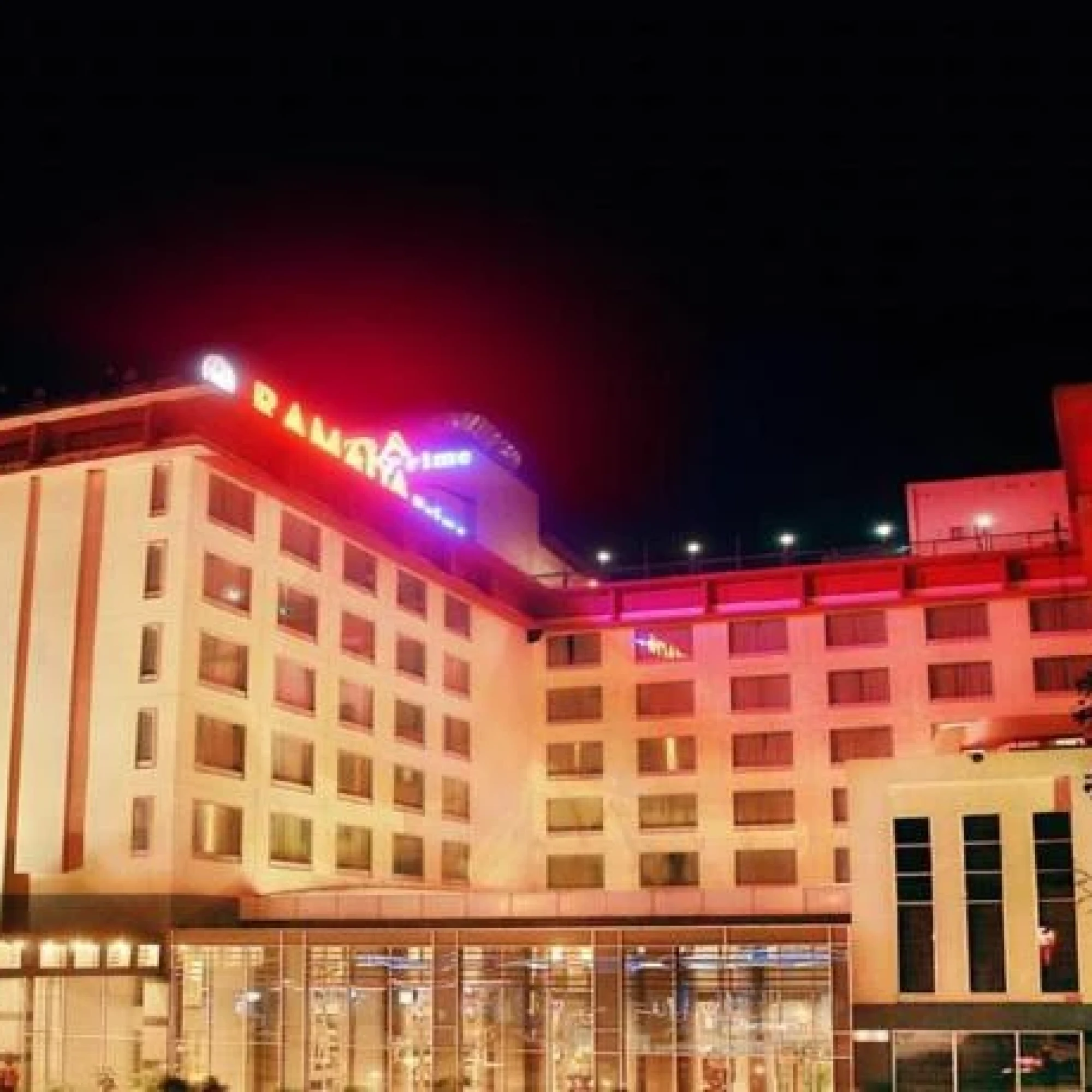 Ramada Jaipur 3*