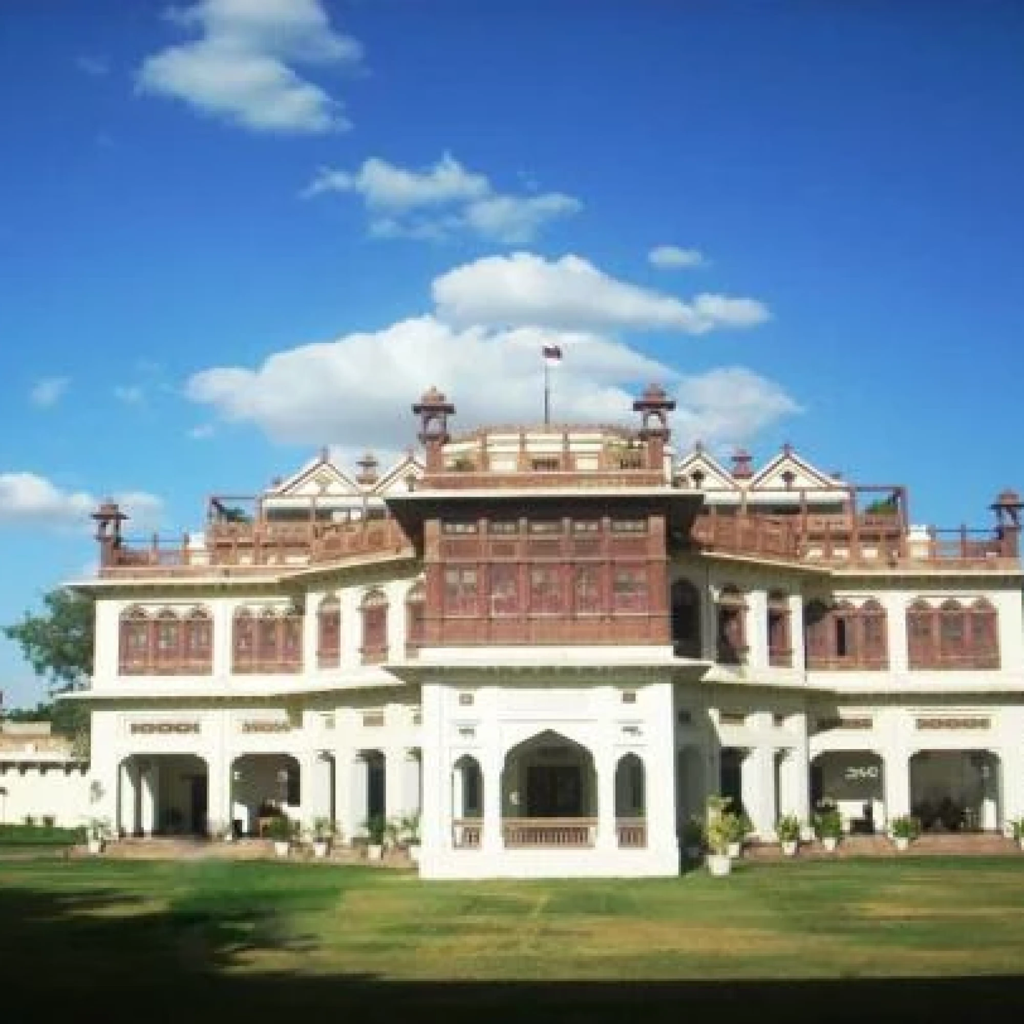 Khaas Bagh Heritage Hotel 3*