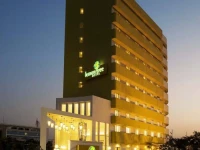 Lemon Tree Hotel Hinjawadi Pune 4*