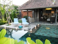 Villa Komea 4*