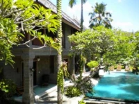 Taman Suci Hotel Bali 2*