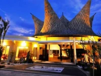Aston Sunset Beach Resort 