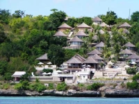 Coconuts Beach Resort 3*