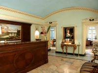 Champagne Palace 4*