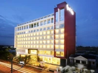 Grand Zuri Palembang 3*