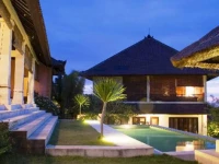 Hally-Bali 