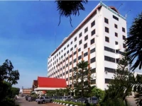 Mutiara Merdeka 4*