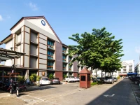 B2 Chiang Rai Hotel 2*