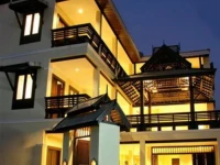 Na Thapae Hotel 3*
