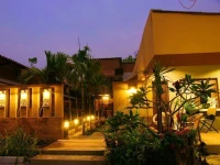 Koko Palm Inn 2*