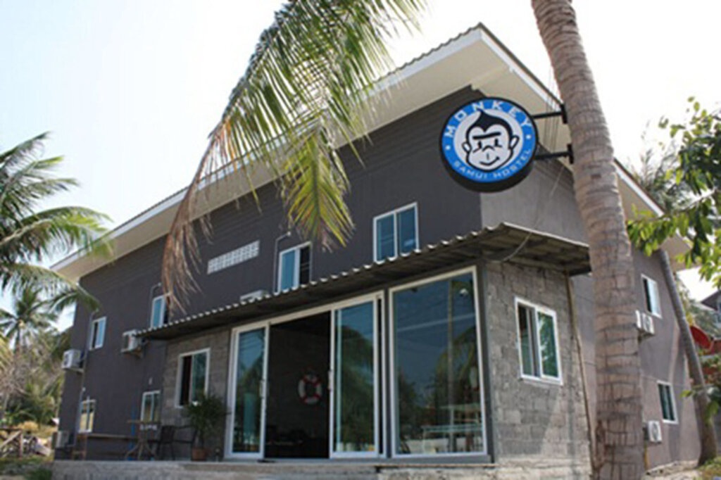 Monkey Samui Hostel 2*