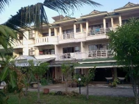Aloha Lanta Resort 2*
