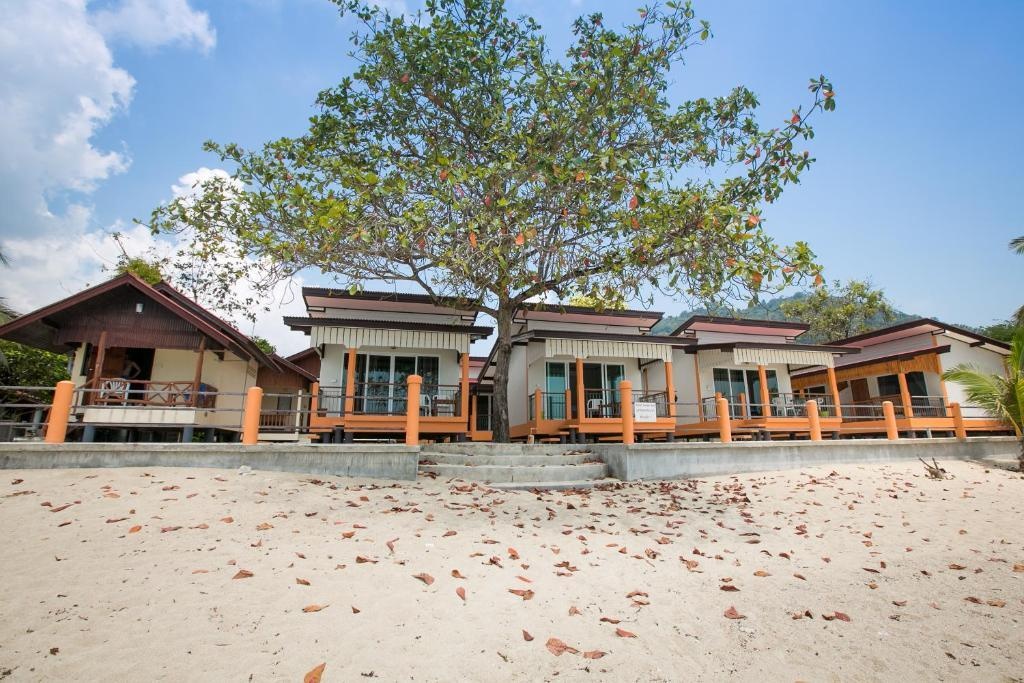Lamai Resort 3*