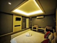Paragon Inn 3*