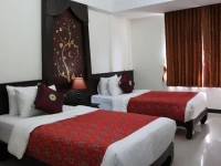 At Phuket Inn Patong Beach 2*