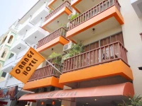 Orange Hotel 2*