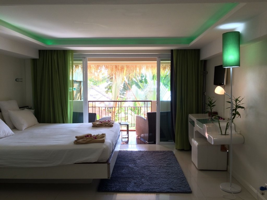 Mama Beach Residence 3*
