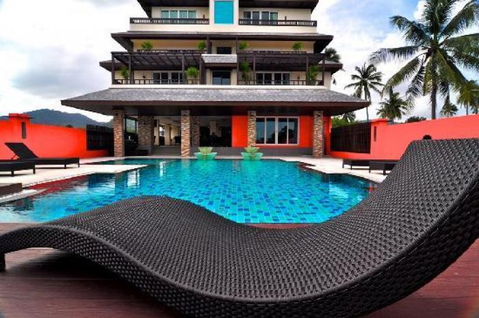 Ratana Apart Hotel 3*