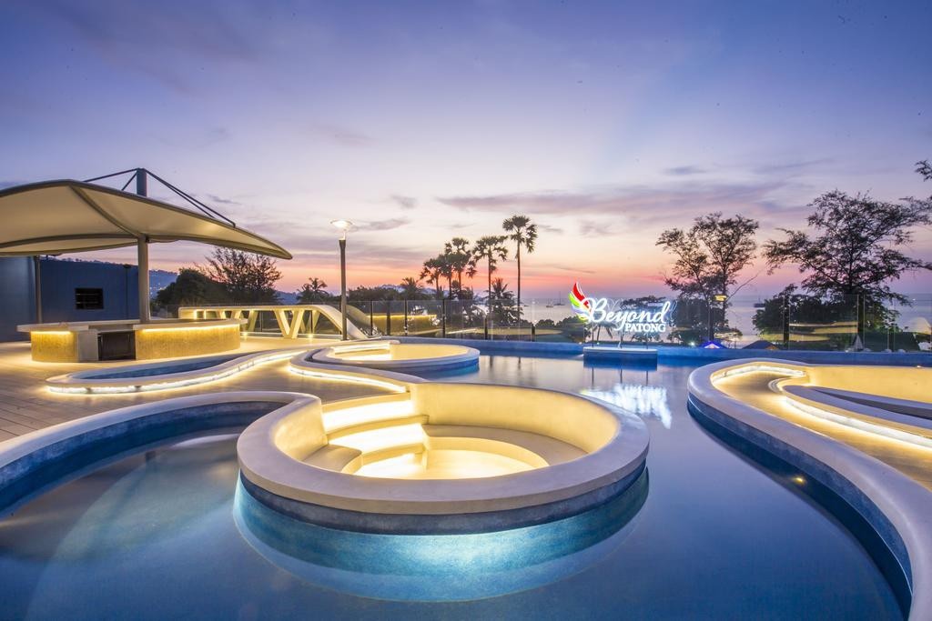 Beyond Hotel Patong  / โรงแรมบิยอนด์ ป่าตอง 4*