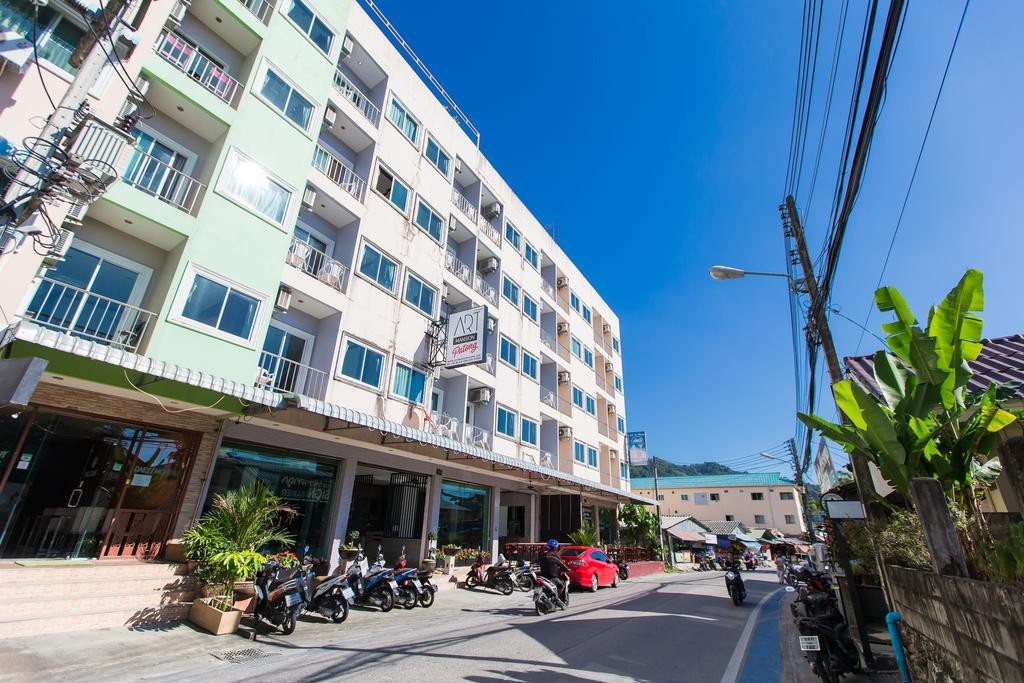 Art Mansion Patong 3*