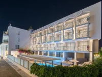 Alia Beach Hotel 3*