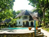 Bidi Badu Beach Resort 3*
