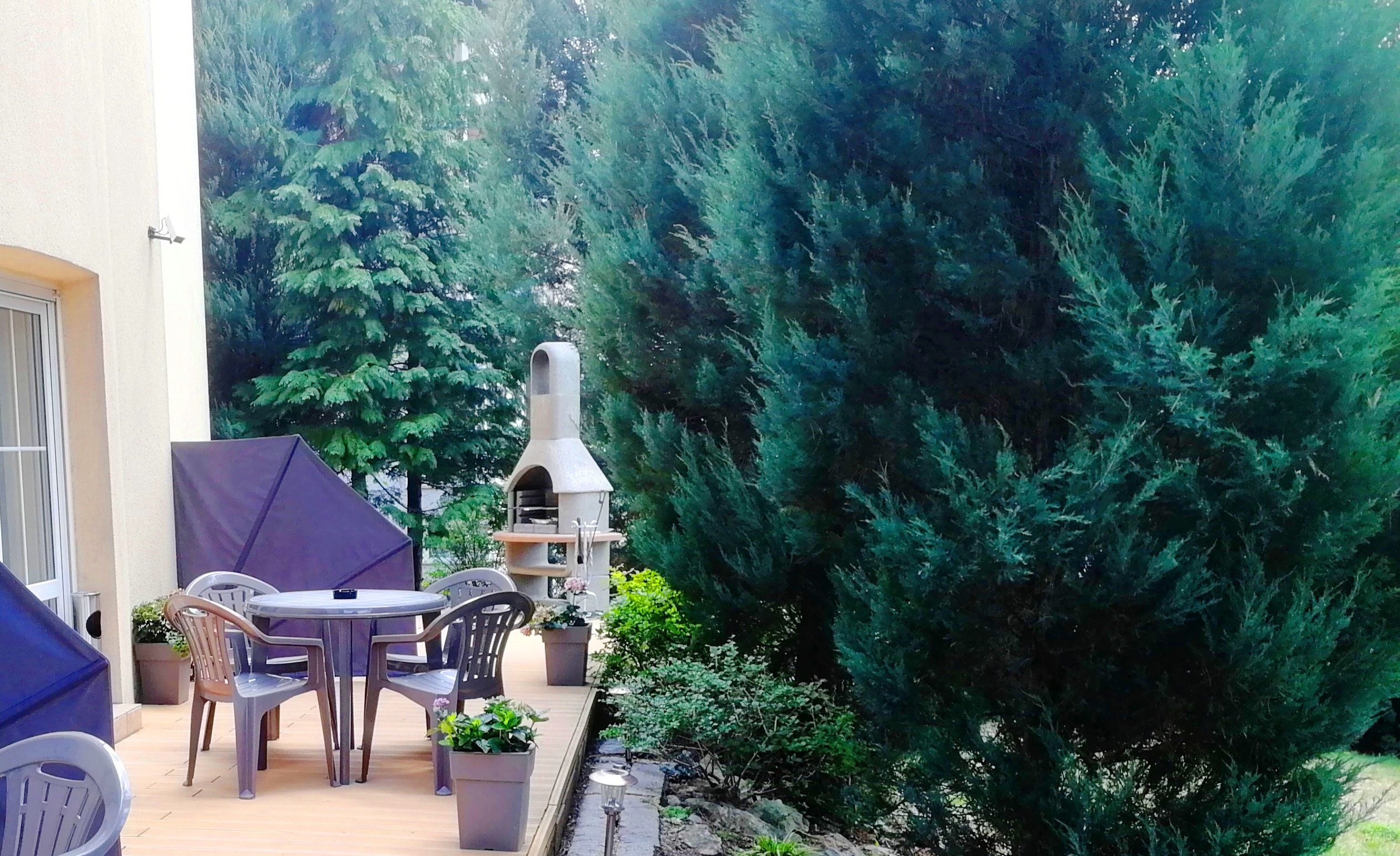 Family Style &amp; Garden apartments 3*