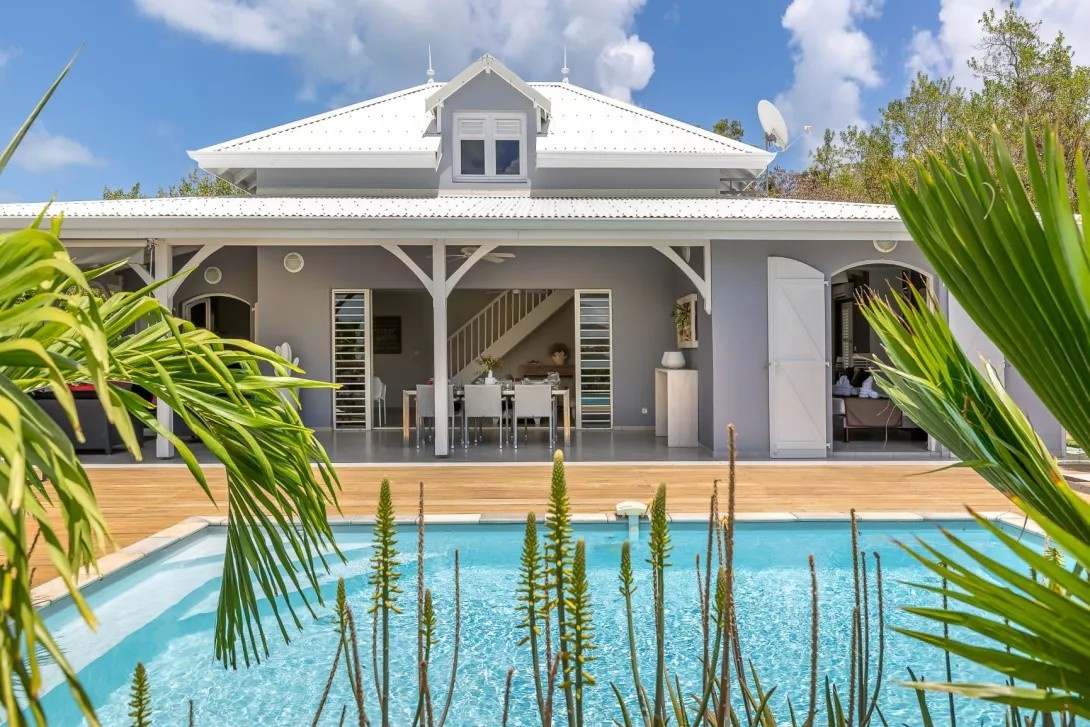 Palm Villas - Lady Palm