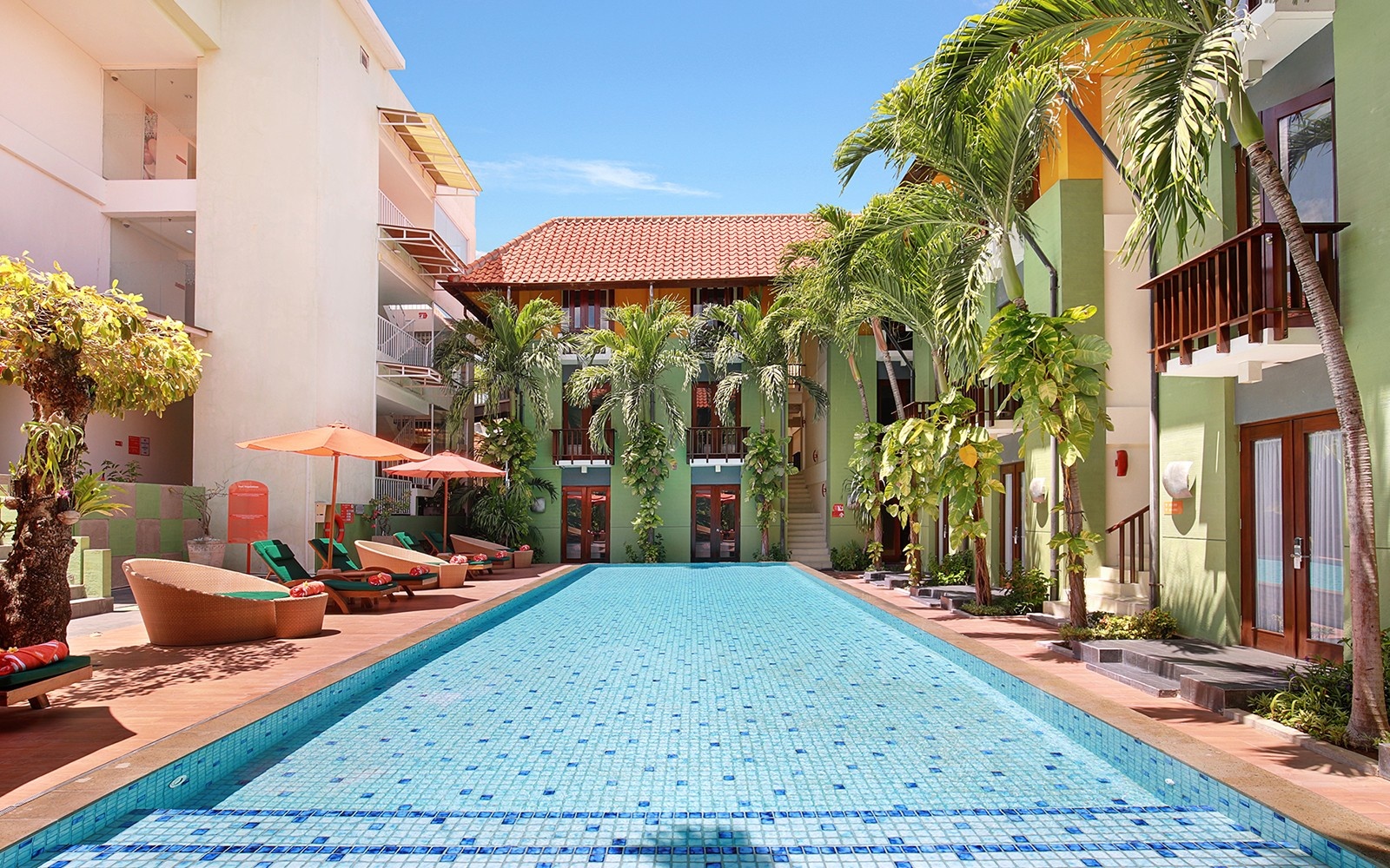 HARRIS Hotel Kuta Tuban Bali 4*
