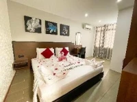 Awesome Suite 3*