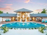 The Signature Collection by Hideaway 5*