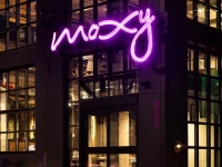 Moxy Montreal Downtown 3*