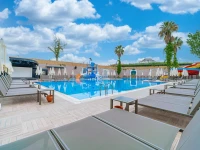Q Ella Beach Side 4*