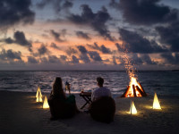 MAKUNUDU ISLAND (only adults 10+)