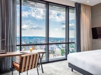 PULLMAN TBILISI AXIS TOWERS 5*