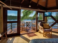 A Beach House At Byron 4*